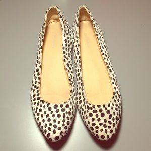 Old Navy faux fur polka dot flats